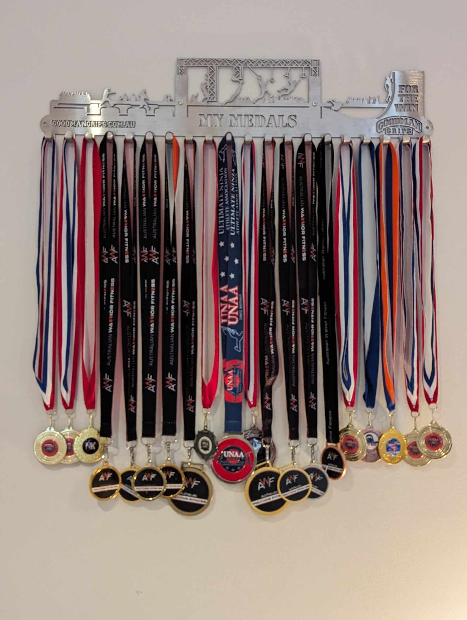 Metal Medal Holder (40cm and 60cm Lengths Available) Choose From Black or Stainless Steel - Image 4